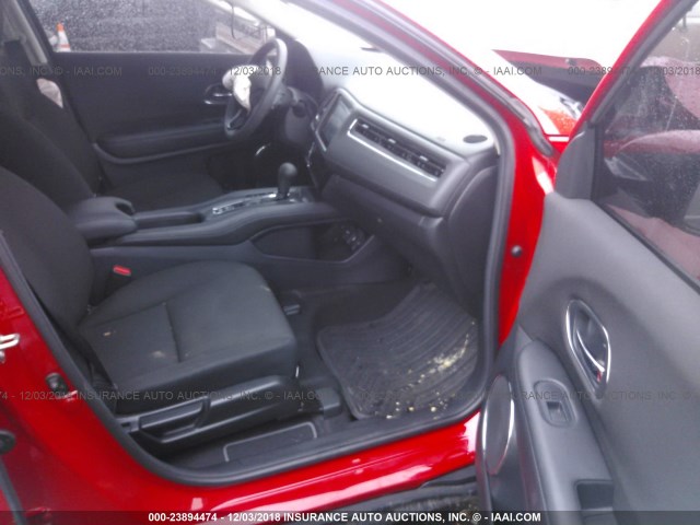 3CZRU6H50HM708105 - 2017 HONDA HR-V EX RED photo 5