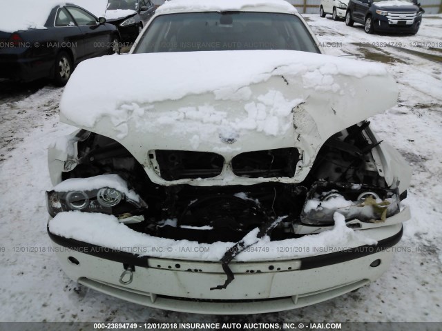 WBAEW53474PN35773 - 2004 BMW 330 XI WHITE photo 6