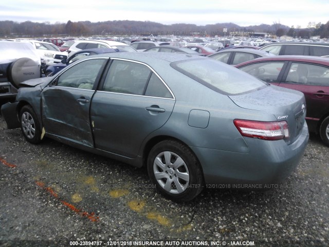 4T4BF3EK2BR137232 - 2011 TOYOTA CAMRY SE/LE/XLE 绿色 照片 3