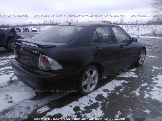 JTHBD182110022632 - 2001 LEXUS IS 300 BLACK photo 4