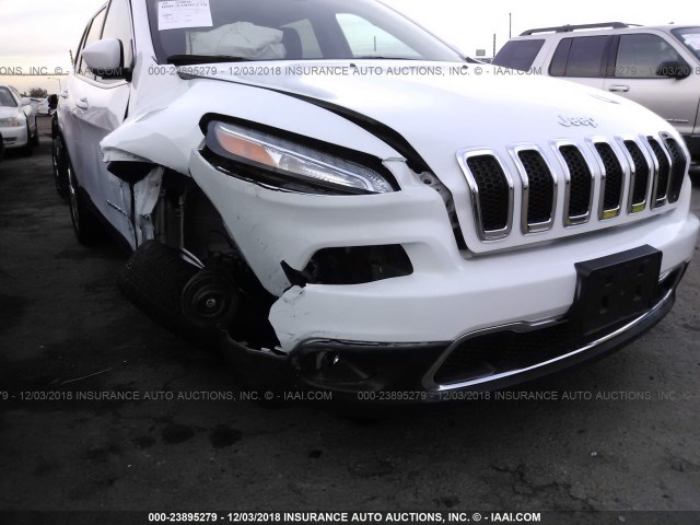 1C4PJLDB7GW362097 - 2016 JEEP CHEROKEE LIMITED WHITE photo 6