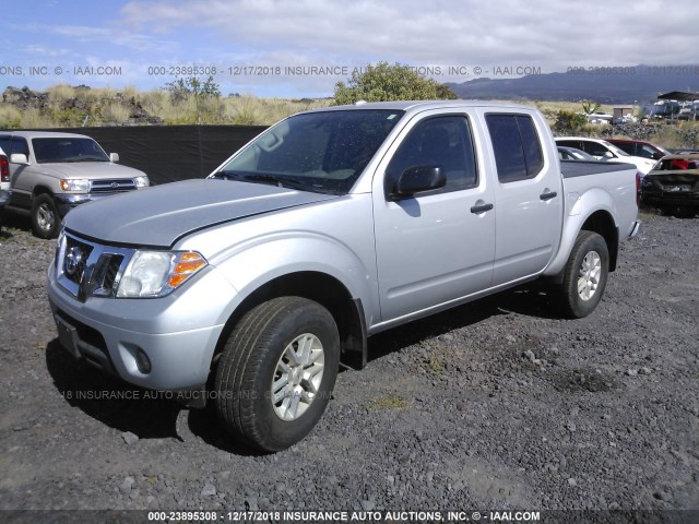 1N6AD0EV7JN746640 - 2018 NISSAN FRONTIER S/SV/SL/PRO-4X SILVER photo 2