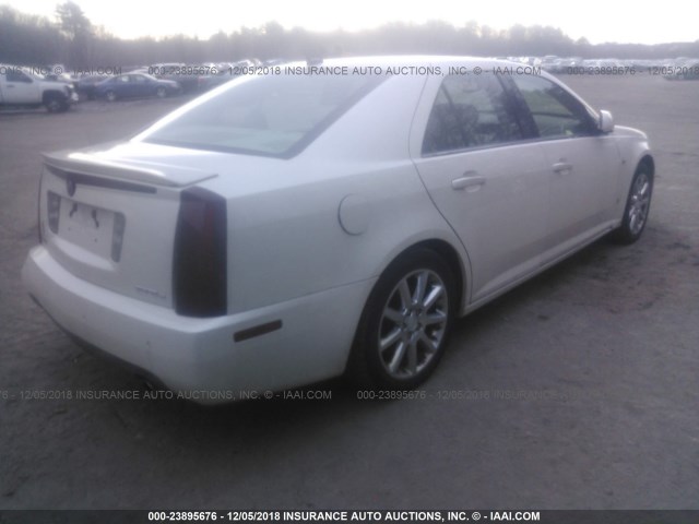 1G6DC67A660139555 - 2006 CADILLAC STS WHITE photo 4