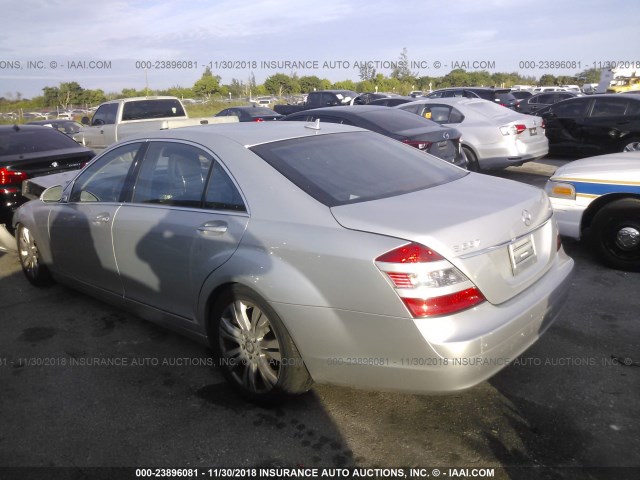 WDDNG86X89A242598 - 2009 MERCEDES-BENZ S 550 4MATIC SILVER photo 3