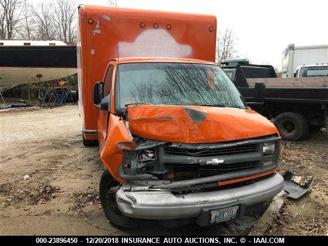 1GBJG31R211158693 - 2001 CHEVROLET G3500 G3500 Unknown photo 1