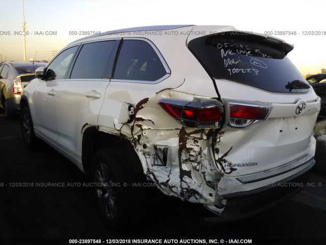 5TDKKRFH1FS057267 - 2015 TOYOTA HIGHLANDER XLE თეთრი ფოტო 3