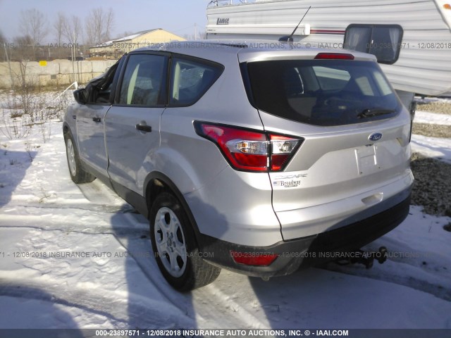 1FMCU0F70HUC08014 - 2017 FORD ESCAPE S SILVER photo 3