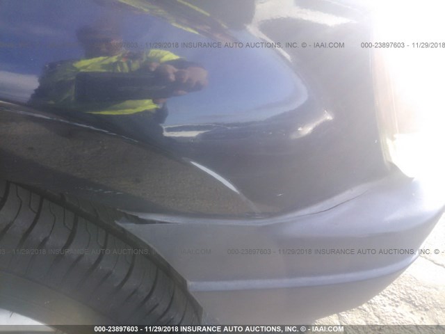 1J4GX48S34C258700 - 2004 JEEP GRAND CHEROKEE LAREDO/COLUMBIA/FREEDOM BLUE photo 6