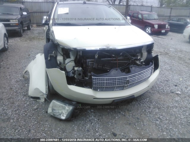 2LMDU88CX8BJ00362 - 2008 LINCOLN MKX CREAM photo 6