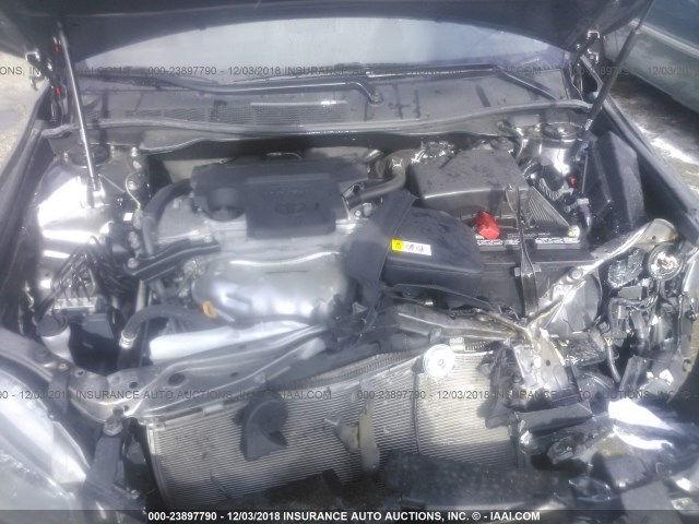 4T1BF1FK8HU393736 - 2017 TOYOTA CAMRY LE/XLE/SE/XSE ყავისფერი ფოტო 10