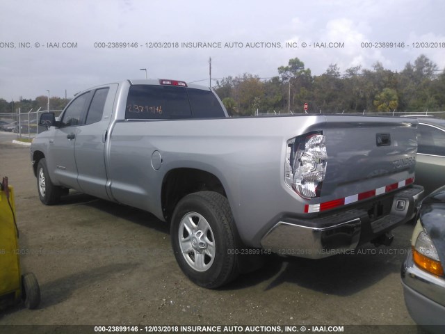 5TFTW5F16HX009474 - 2017 TOYOTA TUNDRA DOUBLE CAB SR/SR5 SILVER photo 3