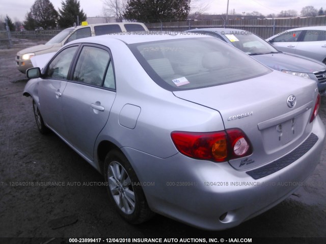 1NXBU40E99Z156667 - 2009 TOYOTA COROLLA S/LE/XLE SILVER photo 3