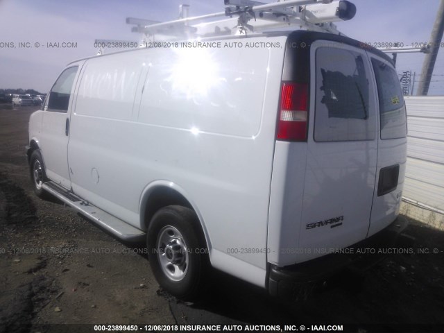 1GTW7FCF9F1130080 - 2015 GMC SAVANA G2500 WHITE photo 3