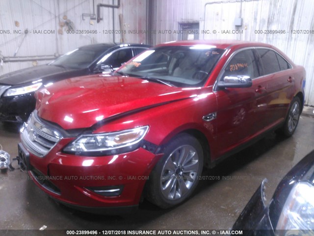 1FAHP2FW0CG133302 - 2012 FORD TAURUS LIMITED RED photo 2