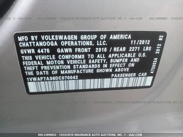 1VWAP7A38DC070042 - 2013 VOLKSWAGEN PASSAT S SILVER photo 9