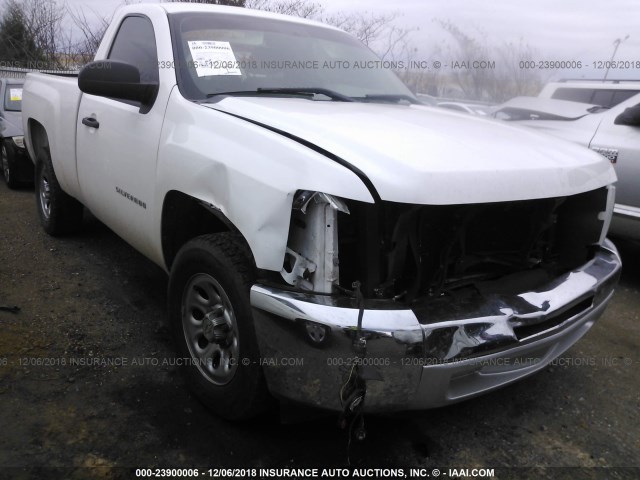 1GCNCPEX0CZ188224 - 2012 CHEVROLET SILVERADO C1500 WHITE photo 1