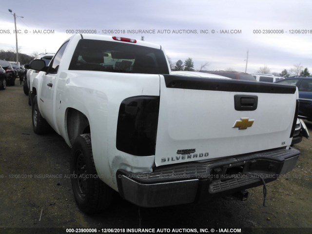 1GCNCPEX0CZ188224 - 2012 CHEVROLET SILVERADO C1500 WHITE photo 3