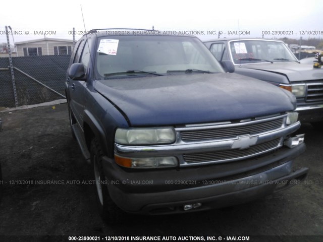 1GNEK13TX1J303429 - 2001 CHEVROLET TAHOE K1500 BLUE photo 1