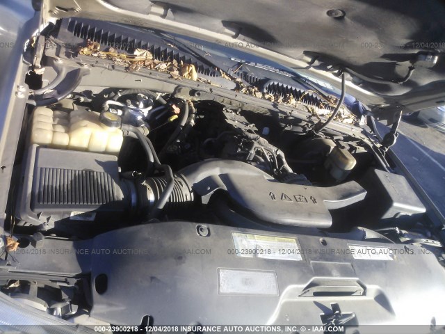 1GKEK63U41J268003 - 2001 GMC DENALI TAN photo 10