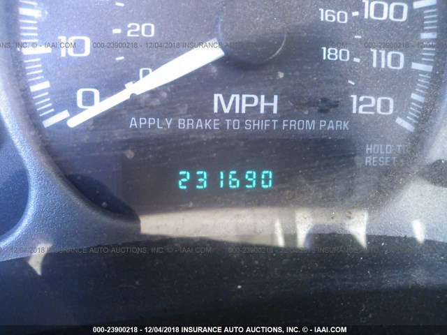 1GKEK63U41J268003 - 2001 GMC DENALI TAN photo 7