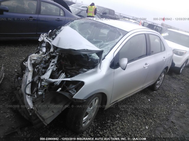 JTDBT903691342266 - 2009 TOYOTA YARIS GRAY photo 2