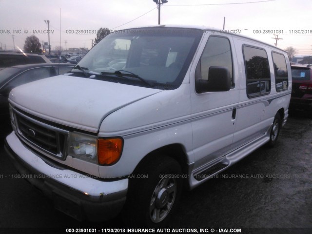 1FDRE14L86HB36045 - 2006 FORD ECONOLINE E150 VAN WHITE photo 2