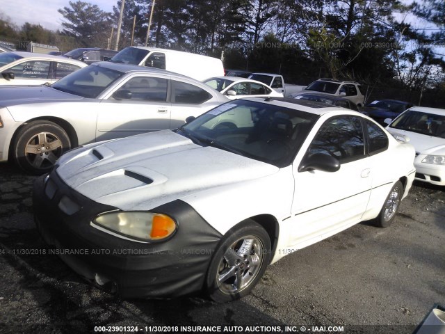 1G2NV12EX3C190404 - 2003 PONTIAC GRAND AM GT1 WHITE photo 2