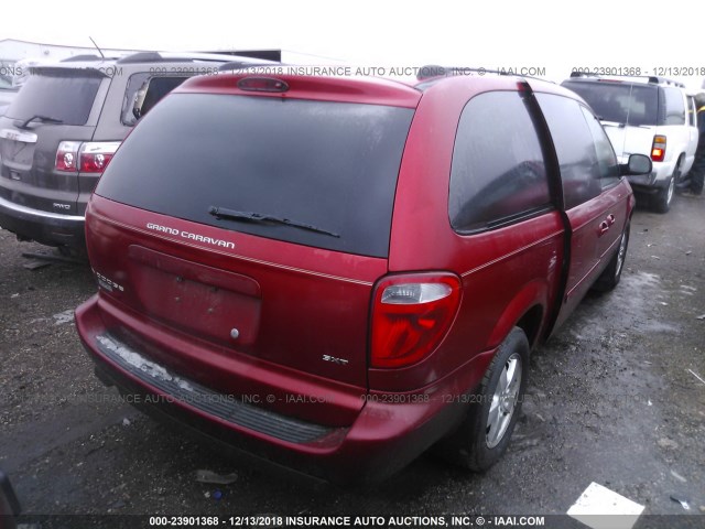 2D4GP44L65R102876 - 2005 DODGE GRAND CARAVAN SXT RED photo 4