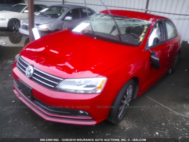 3VWD17AJ2GM397004 - 2016 VOLKSWAGEN JETTA SPORT RED photo 2