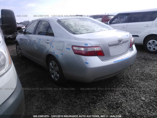 4T1BE46K97U685415 - 2007 TOYOTA CAMRY NEW GENERAT CE/LE/XLE/SE SILVER photo 3