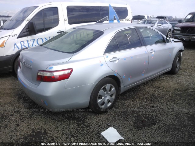 4T1BE46K97U685415 - 2007 TOYOTA CAMRY NEW GENERAT CE/LE/XLE/SE SILVER photo 4