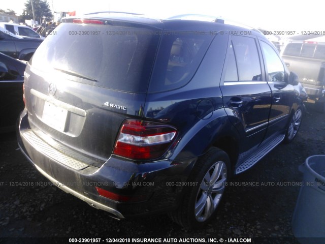 4JGBB8GB9BA711004 - 2011 MERCEDES-BENZ ML 350 4MATIC BLUE photo 4