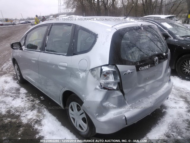 JHMGE8H32BC015094 - 2011 HONDA FIT SILVER photo 3