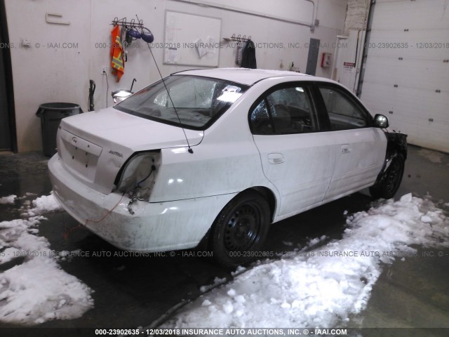 KMHDN46D15U956121 - 2005 HYUNDAI ELANTRA GLS/GT WHITE photo 4