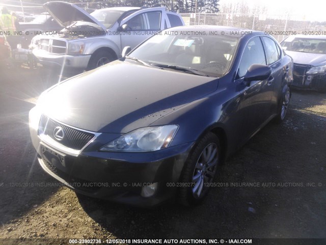 JTHCK262585021130 - 2008 LEXUS IS 250 GRAY photo 2