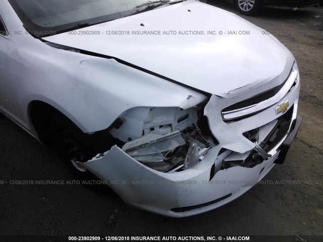 1G1ZA5EU0CF163674 - 2012 CHEVROLET MALIBU LS WHITE photo 6