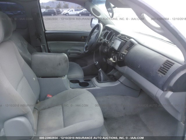 5TETX22N07Z392372 - 2007 TOYOTA TACOMA ACCESS CAB თეთრი ფოტო 5