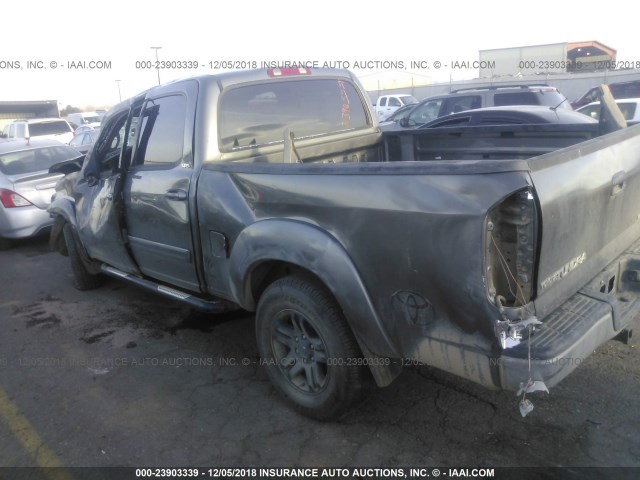 5TBDT441X4S452942 - 2004 TOYOTA TUNDRA DOUBLE CAB SR5 GRAY photo 3