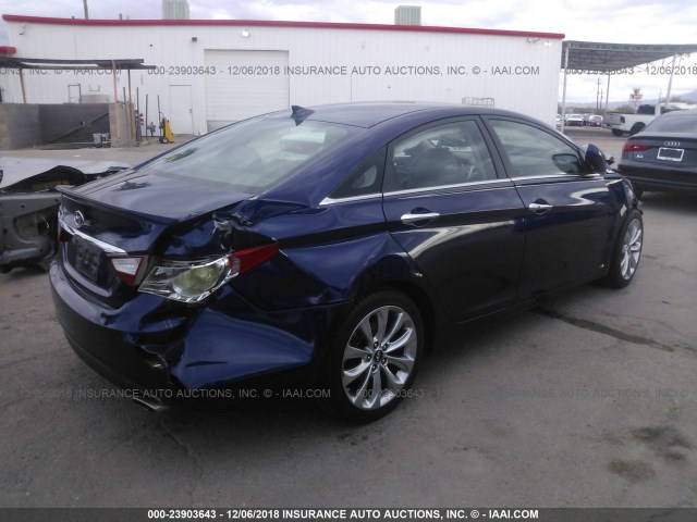 5NPEC4AC7DH534263 - 2013 HYUNDAI SONATA SE/LIMITED BLUE photo 4