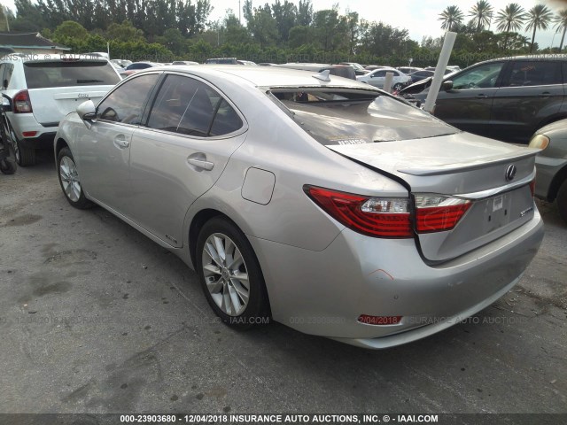 JTHBW1GG5E2044408 - 2014 LEXUS ES 300H SILVER photo 3