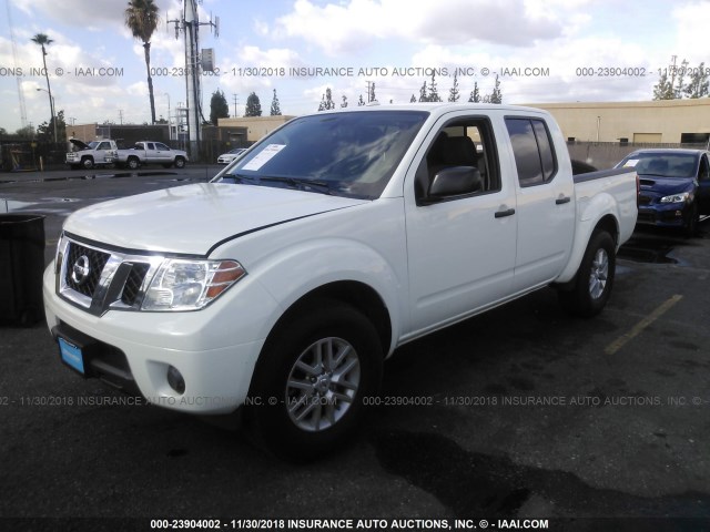 1N6AD0ERXHN765700 - 2017 NISSAN FRONTIER S/SV/SL/PRO-4X WHITE photo 2