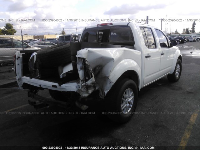 1N6AD0ERXHN765700 - 2017 NISSAN FRONTIER S/SV/SL/PRO-4X WHITE photo 4