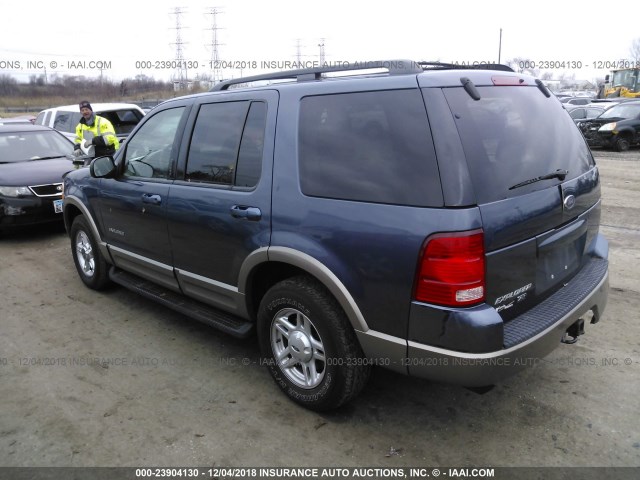 1FMZU63E92UB16195 - 2002 FORD EXPLORER XLT BLUE photo 3