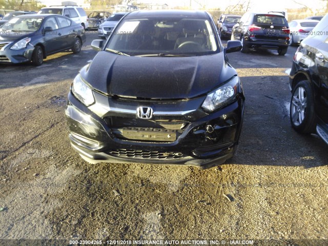 3CZRU6H34GM766957 - 2016 HONDA HR-V LX BLACK photo 6