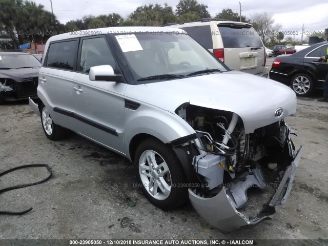 KNDJT2A28B7315727 - 2011 KIA SOUL +/!/SPORT SILVER photo 1