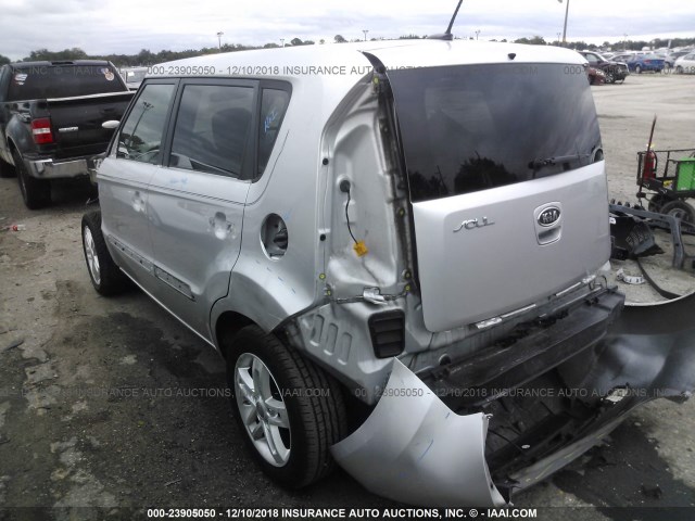 KNDJT2A28B7315727 - 2011 KIA SOUL +/!/SPORT SILVER photo 3