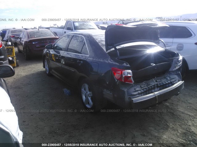 4T1BF1FK1EU773481 - 2014 TOYOTA CAMRY L/SE/LE/XLE 蓝色 照片 3