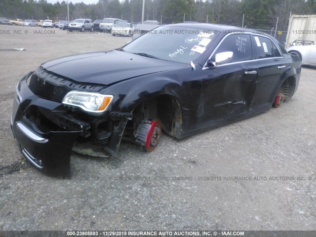 2C3CCAKT8DH712375 - 2013 CHRYSLER 300C BLACK photo 6