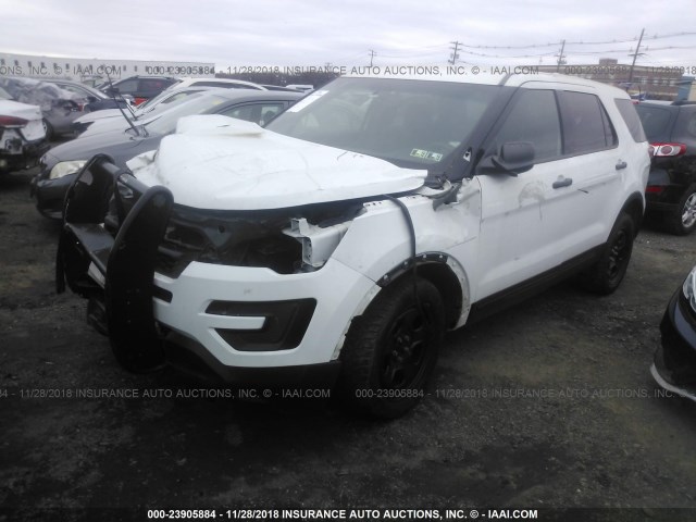 1FM5K8AR6GGC95663 - 2016 FORD EXPLORER POLICE INTERCEPTOR WHITE photo 2