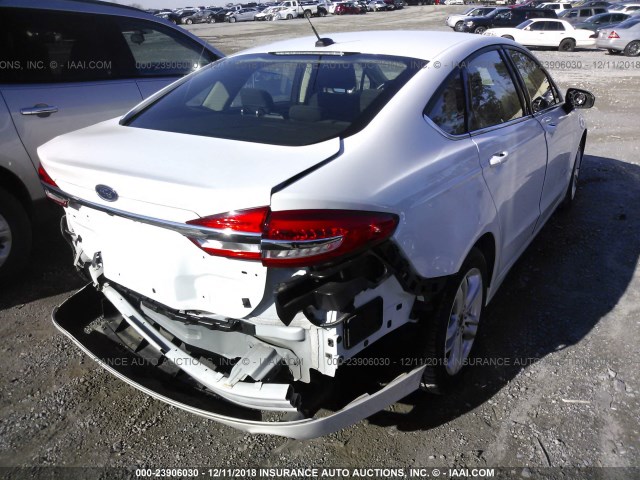 3FA6P0LU3JR208708 - 2018 FORD FUSION SE HYBRID WHITE photo 4